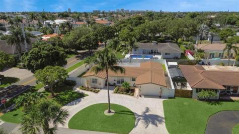 2250 NE 35th Street Lighthouse Point FL 33064
