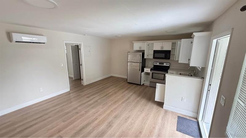 800 Moffett Street Hallandale Beach FL 33009
