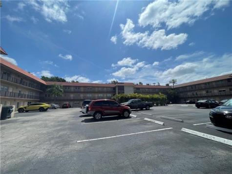 3930 Crystal Lake Drive Pompano Beach FL 33064