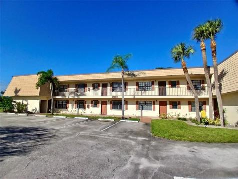 4131 Oak Terrace Drive Greenacres FL 33463