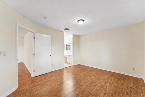 8466 NW 40th Street Coral Springs FL 33065
