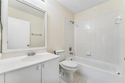 8466 NW 40th Street Coral Springs FL 33065
