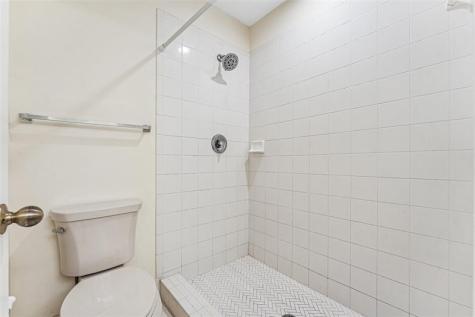 8466 NW 40th Street Coral Springs FL 33065