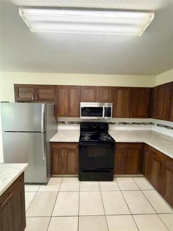 8466 NW 40th Street Coral Springs FL 33065