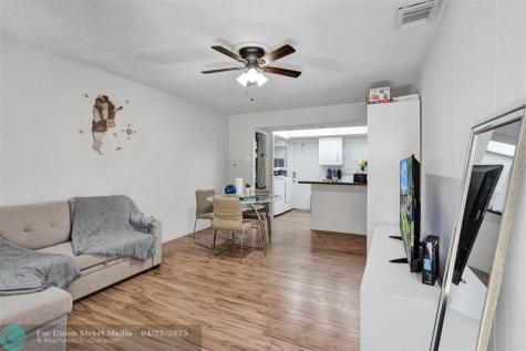 4240 NW 21st Avenue Oakland Park FL 33309
