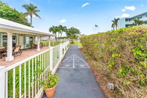 2758 NE 30th Avenue Lighthouse Point FL 33064