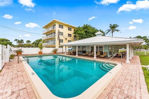 2758 NE 30th Avenue Lighthouse Point FL 33064