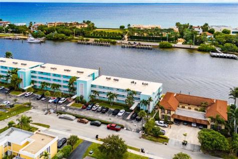 2758 NE 30th Avenue Lighthouse Point FL 33064