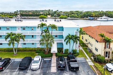 2758 NE 30th Avenue Lighthouse Point FL 33064