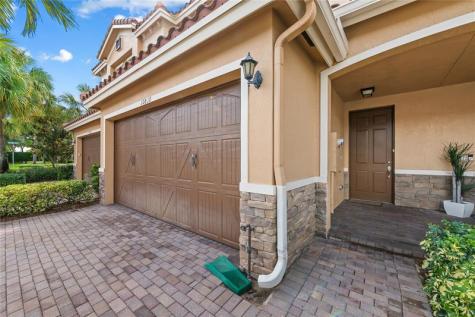 10810 NW 74th Drive Parkland FL 33076