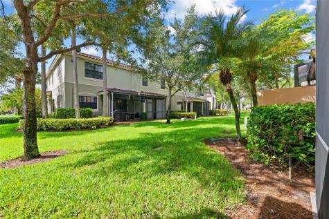10810 NW 74th Drive Parkland FL 33076