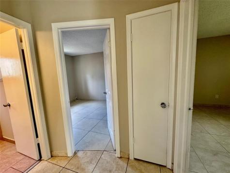 6133 Buchanan Street Hollywood FL 33024