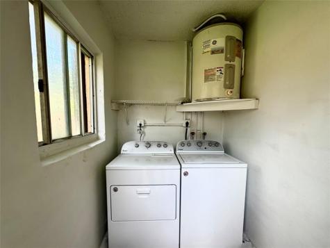 6133 Buchanan Street Hollywood FL 33024