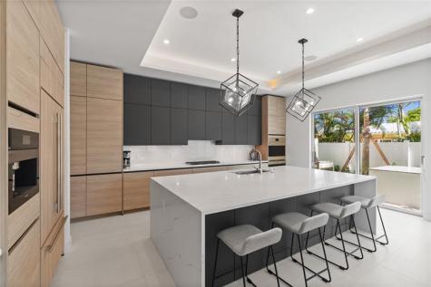 221 Shore Court Lauderdale By The Sea FL 33308