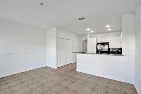 3313 NW 29th Court Lauderdale Lakes FL 33311