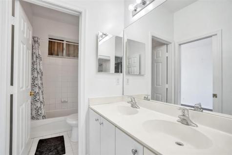 3313 NW 29th Court Lauderdale Lakes FL 33311