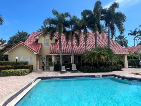 1241 SW 46th Avenue Pompano Beach FL 33069