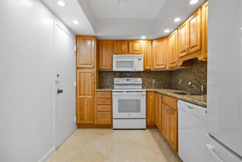 1950 S Ocean Drive Hallandale Beach FL 33009