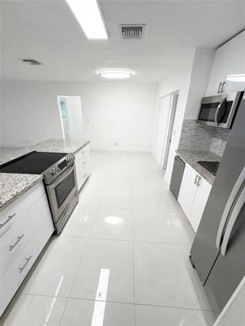 5719 NW 86th Avenue Tamarac FL 33321
