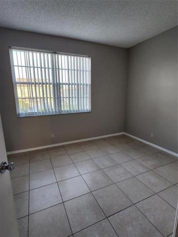 51 Whitehead Circle Weston FL 33326