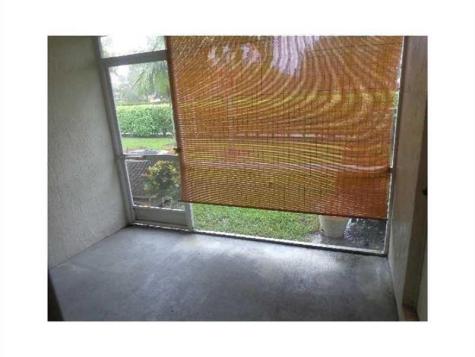 51 Whitehead Circle Weston FL 33326