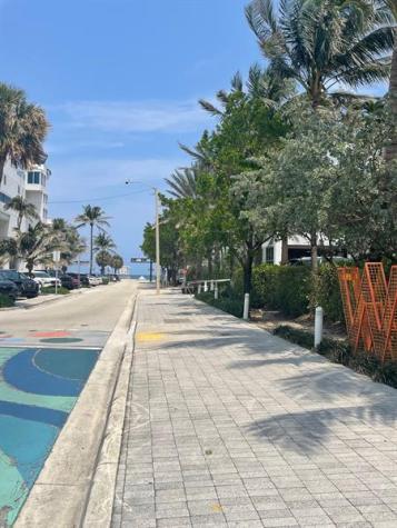 3000 Riomar Street Fort Lauderdale FL 33304