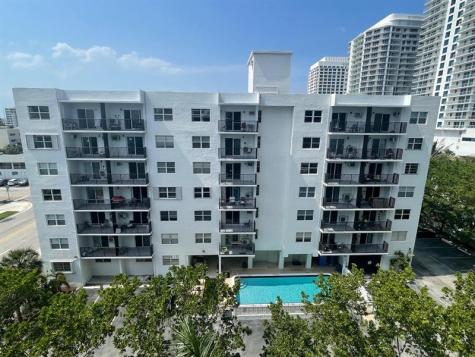 3000 Riomar Street Fort Lauderdale FL 33304