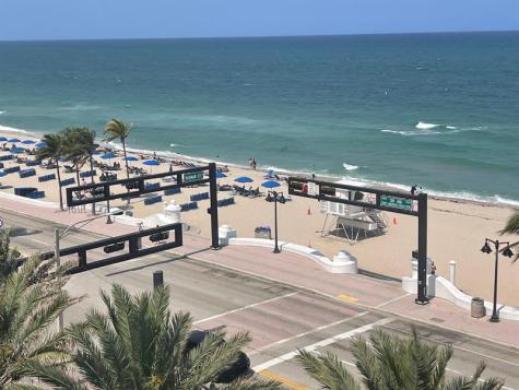 3000 Riomar Street Fort Lauderdale FL 33304