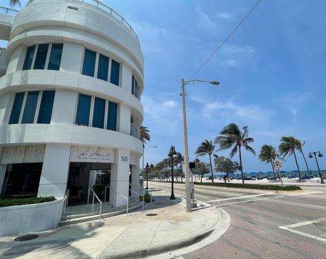 3000 Riomar Street Fort Lauderdale FL 33304