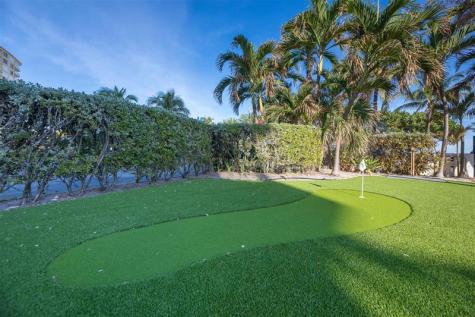 305 N Pompano Beach Boulevard Pompano Beach FL 33062