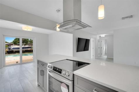 4710 SW 43rd Avenue Dania Beach FL 33314