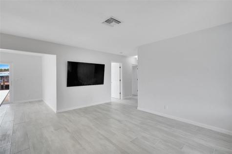 4710 SW 43rd Avenue Dania Beach FL 33314
