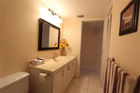 3201 Portofino Point Coconut Creek FL 33066