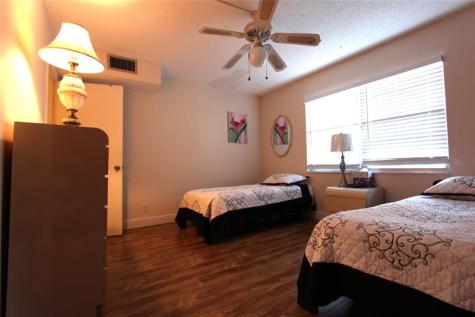 3201 Portofino Point Coconut Creek FL 33066