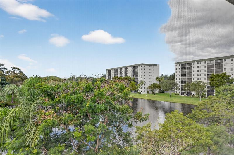 2236 N Cypress Bend Drive Pompano Beach FL 33069