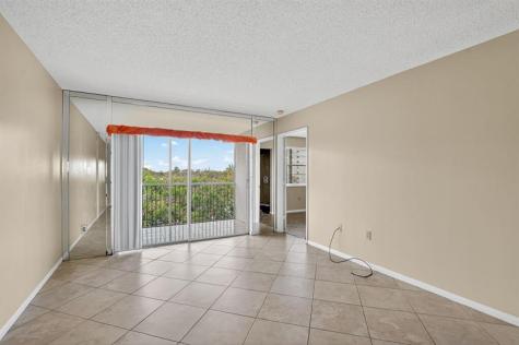 2236 N Cypress Bend Drive Pompano Beach FL 33069