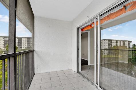 2236 N Cypress Bend Drive Pompano Beach FL 33069
