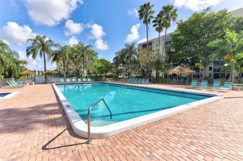 2236 N Cypress Bend Drive Pompano Beach FL 33069