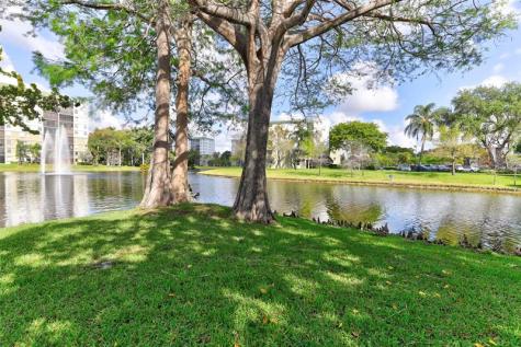 2236 N Cypress Bend Drive Pompano Beach FL 33069