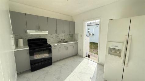 832 NW 10th Street Hallandale Beach FL 33009