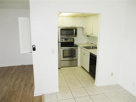 513 Mansfield M Boca Raton FL 33434