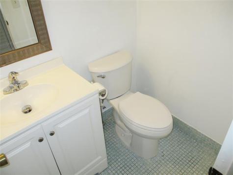 513 Mansfield M Boca Raton FL 33434
