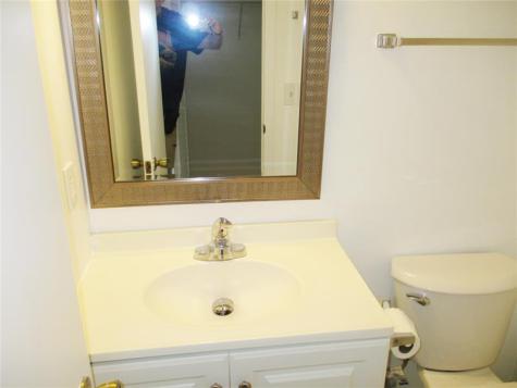513 Mansfield M Boca Raton FL 33434