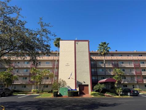 2104 S Cypress Bend Drive Pompano Beach FL 33069