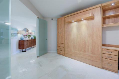2001 N Ocean Boulevard Fort Lauderdale FL 33305