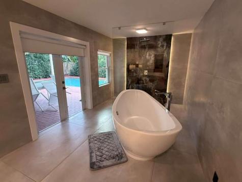 800 SE 11th Court Fort Lauderdale FL 33316