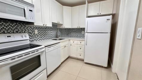12 NE 19th Court Wilton Manors FL 33305