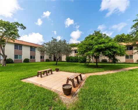12 NE 19th Court Wilton Manors FL 33305