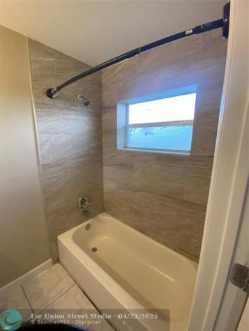 5709 NW 27th Court Fort Lauderdale FL 33313