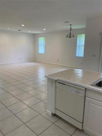 713 NE 4th Street Hallandale Beach FL 33009
